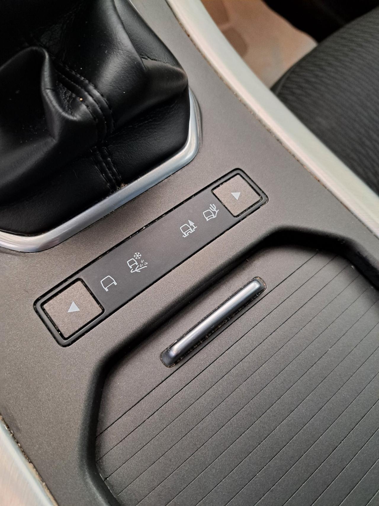 Land Rover Range Evoque 2.0 TD4 150 CV 5p. PURE