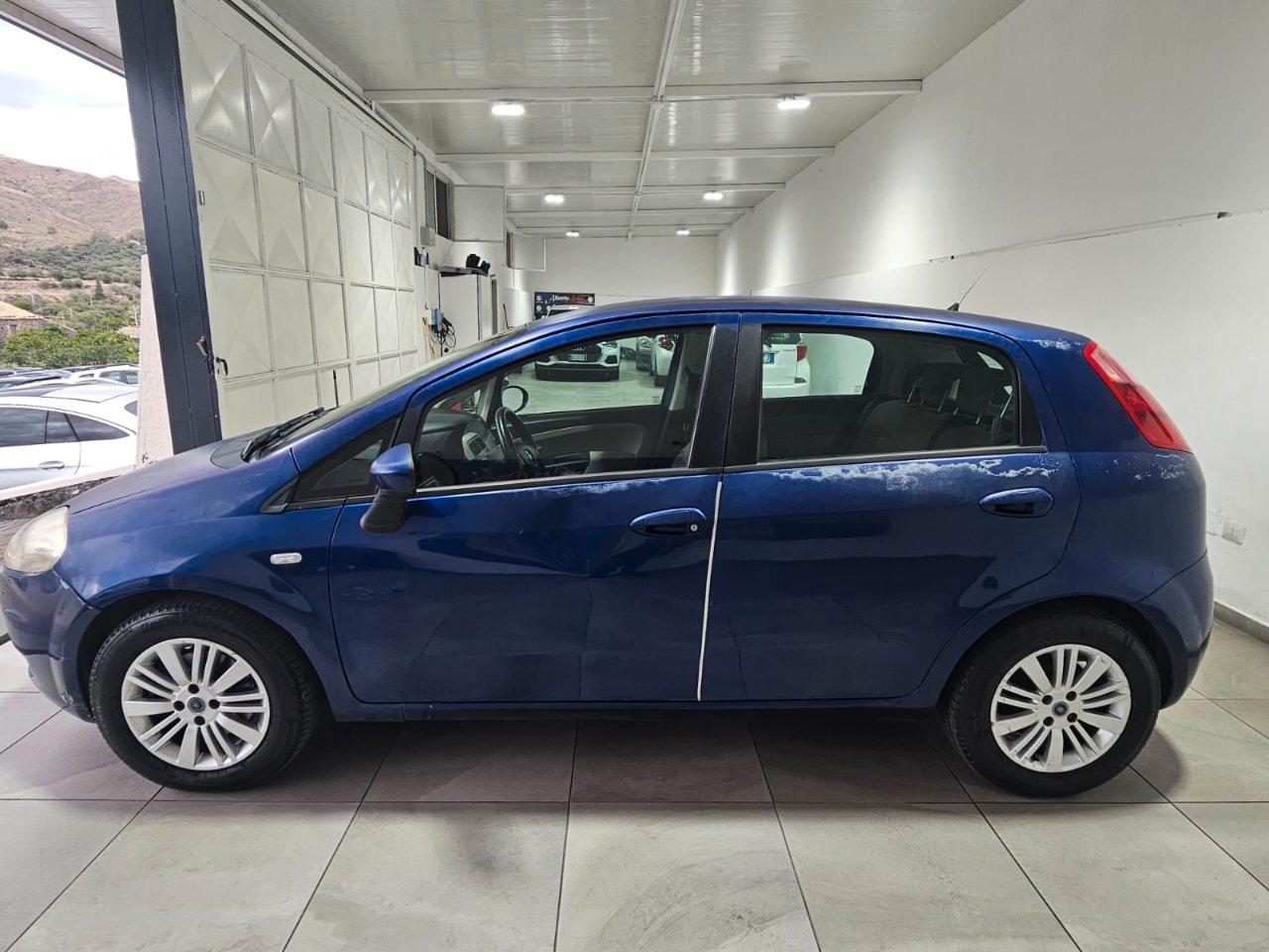 Fiat Grande Punto 5 Porte Grande Punto 5p 1.3 mjt 16v Emotion 90cv 6m