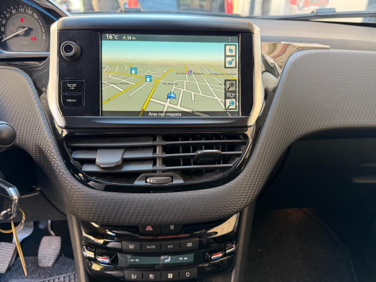 Peugeot 2008 1.6 e-HDi 115 CV Stop&Start Allure 2013