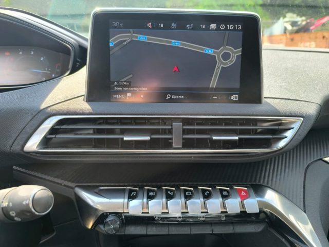 PEUGEOT 5008 BlueHDi 130 S&S Business CAMBIO AUT. 7 POSTI
