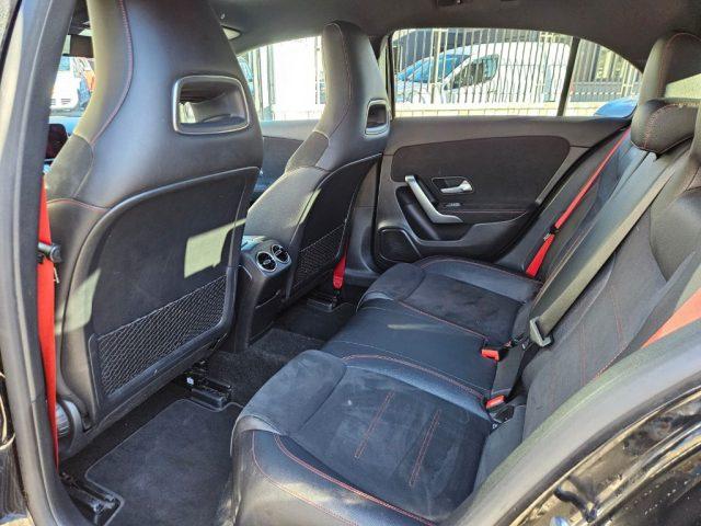 MERCEDES-BENZ A 35 AMG 4Matic