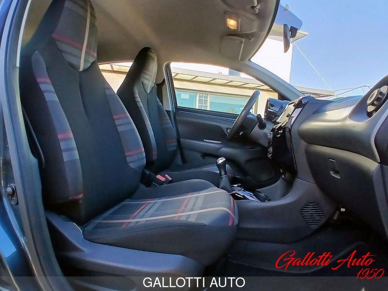 Peugeot 108 VTi 68 5 porte Allure