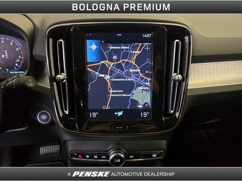 Volvo XC40 XC40 T2 Geartronic Momentum Pro