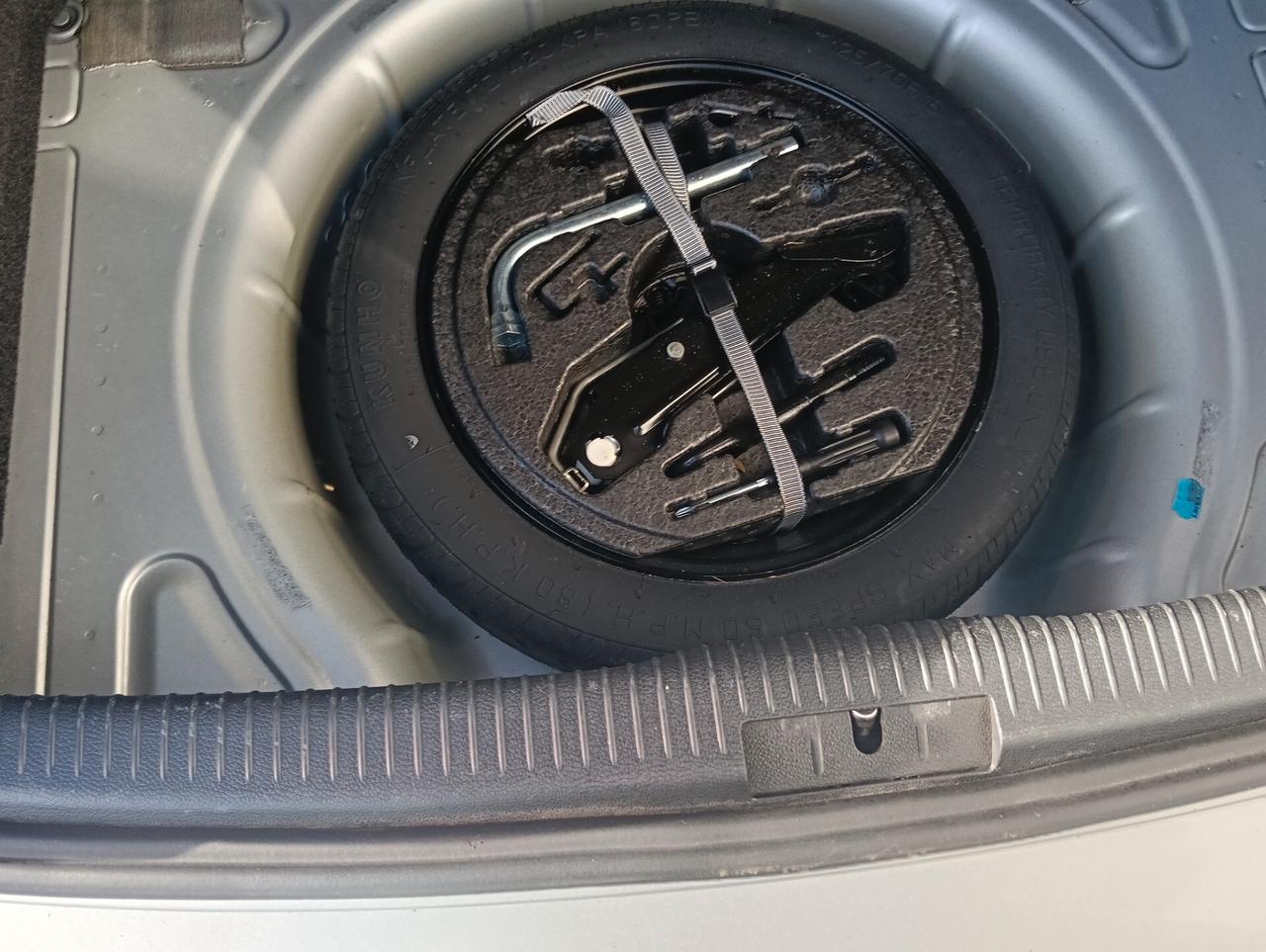 Volkswagen Golf 12benzina