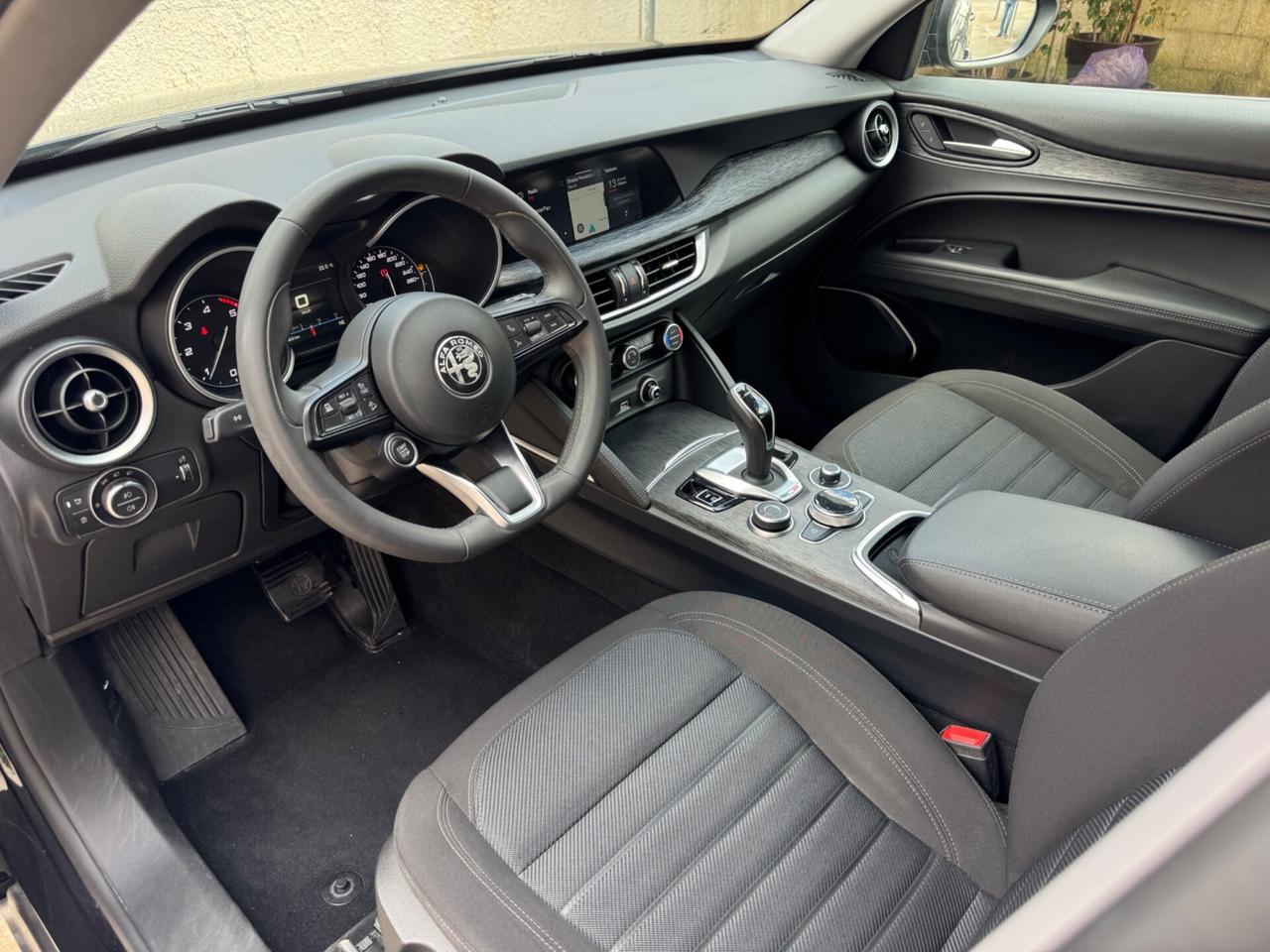 Alfa Romeo Stelvio 2.2 Turbodiesel 190 CV AT8 Q4 Business