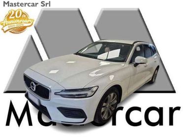 VOLVO V60 V60 II 2019 2.0 b4 Momentum Business Pro auto - GG