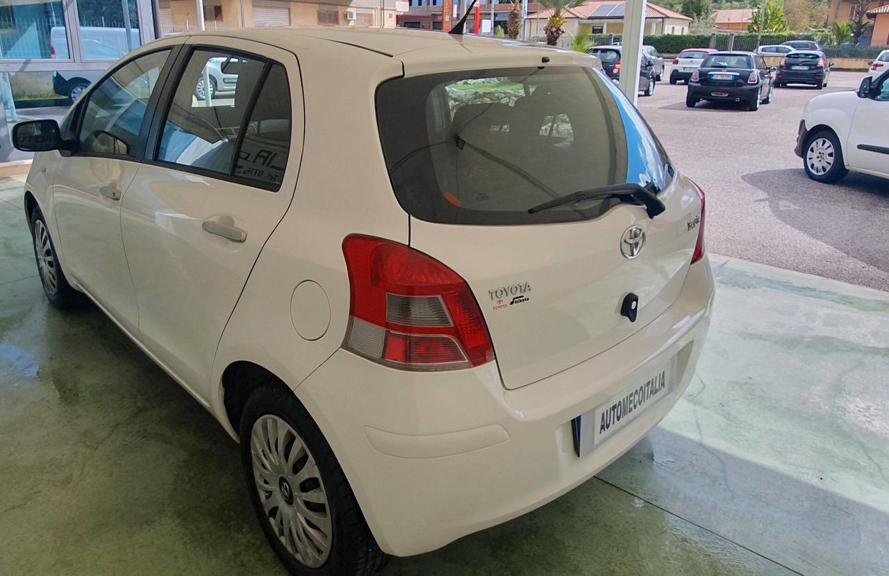 Toyota Yaris 1.0 BENZ. - 2011 - KM. 160.000