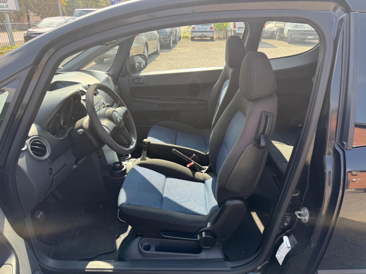Mitsubishi Colt 1.1 12V 3p. CZ3