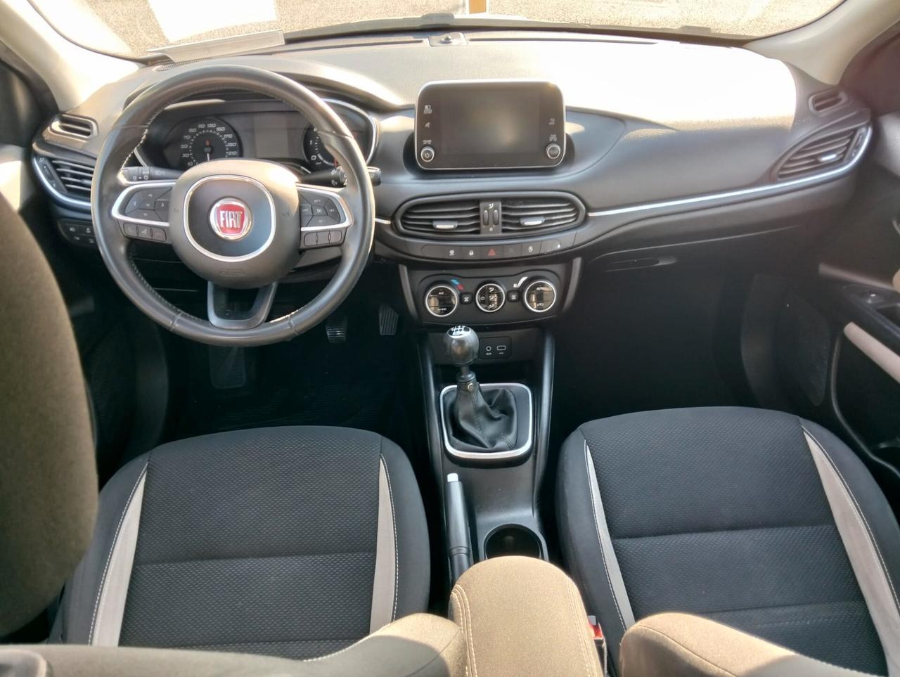 Fiat Tipo 1.6 Mjt 2017 EURO 6 OFFERTA PROMO