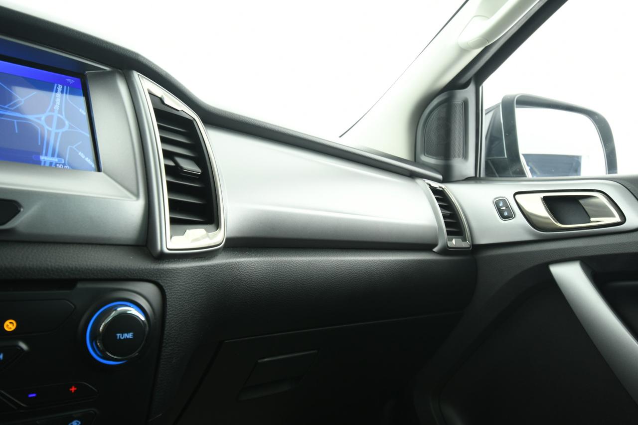 FORD Ranger 2.0 tdci double cab Limited 170cv auto N1+PREZZO+IVA+CAMERA