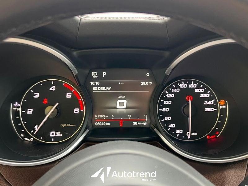Alfa Romeo Stelvio 2.2 Turbodiesel 190 CV Automatica Q4 NAVI XENO Super