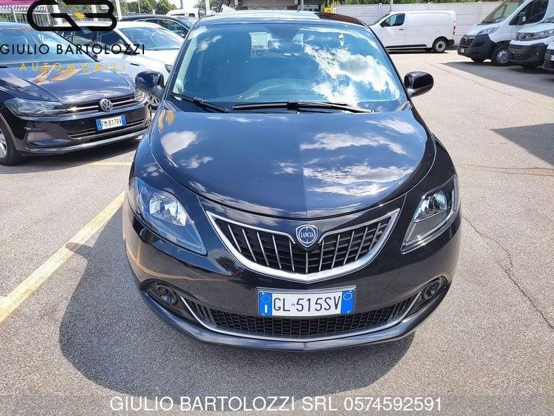 Lancia Ypsilon 1.0 FireFly 5 porte S&S Hybrid Silver