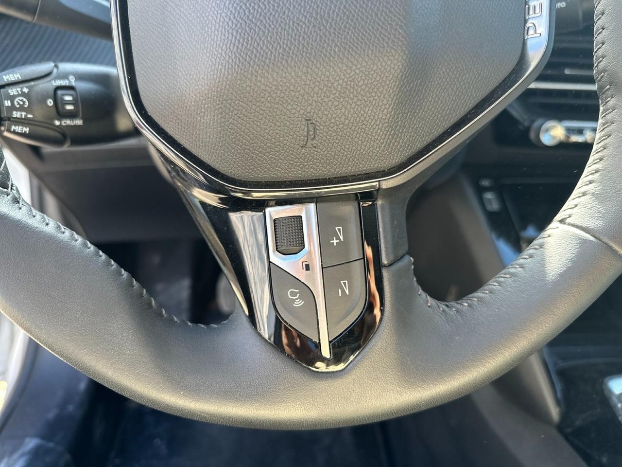 PEUGEOT 208 II 2019 - 208 1.2 puretech Allure s&s 100cv