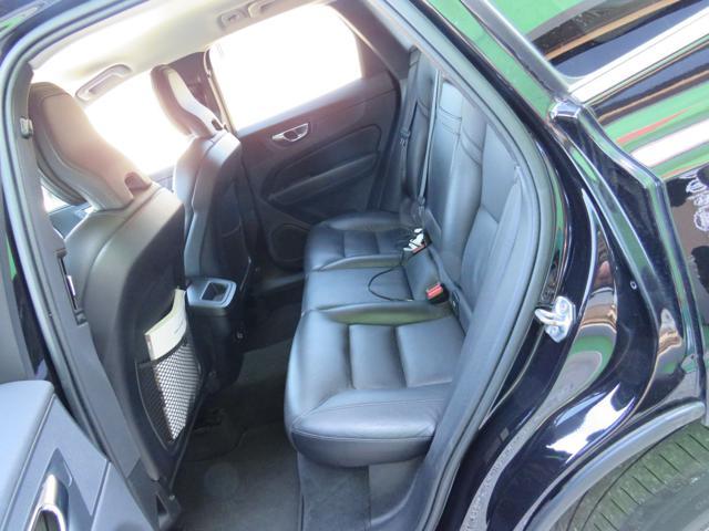 VOLVO XC60 D4 AWD Business