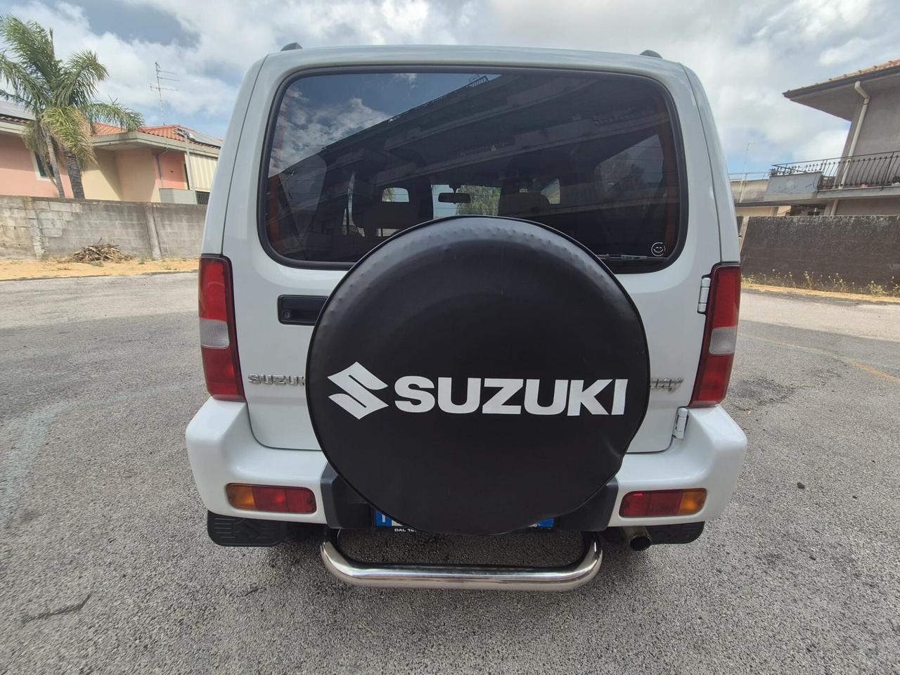 Suzuki Jimny 1.5 DDiS cat 4WD Special 2011