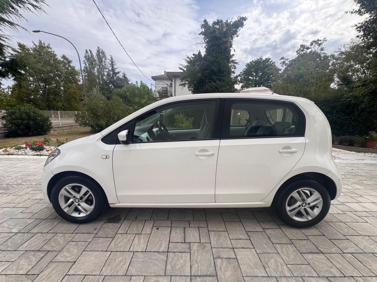Seat Mii 1.0 68 CV 5 porte by Mango Nero Assoluto Ecofuel OK NEOPATENTATI