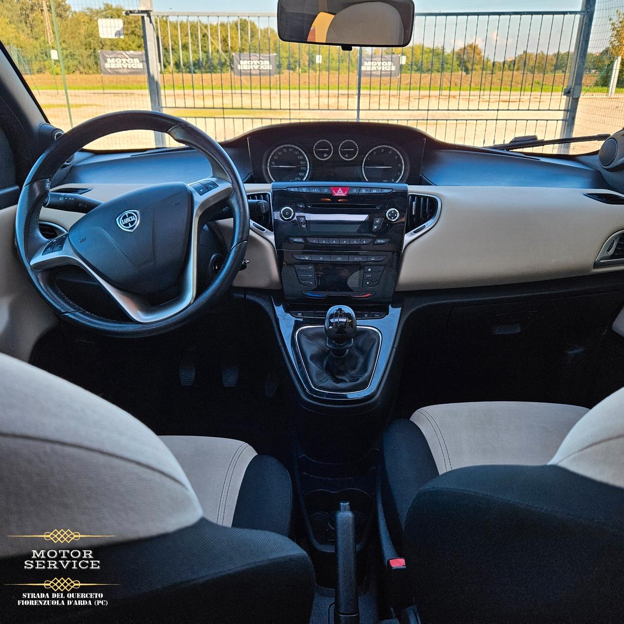 Lancia Ypsilon 1.2 Platinum FULL UNIPRO DA 99€ MESE