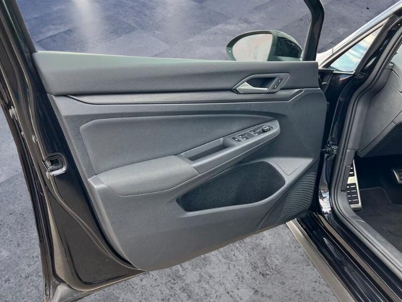 VOLKSWAGEN Golf 8ª serie Golf 2.0 TSI DSG GTI