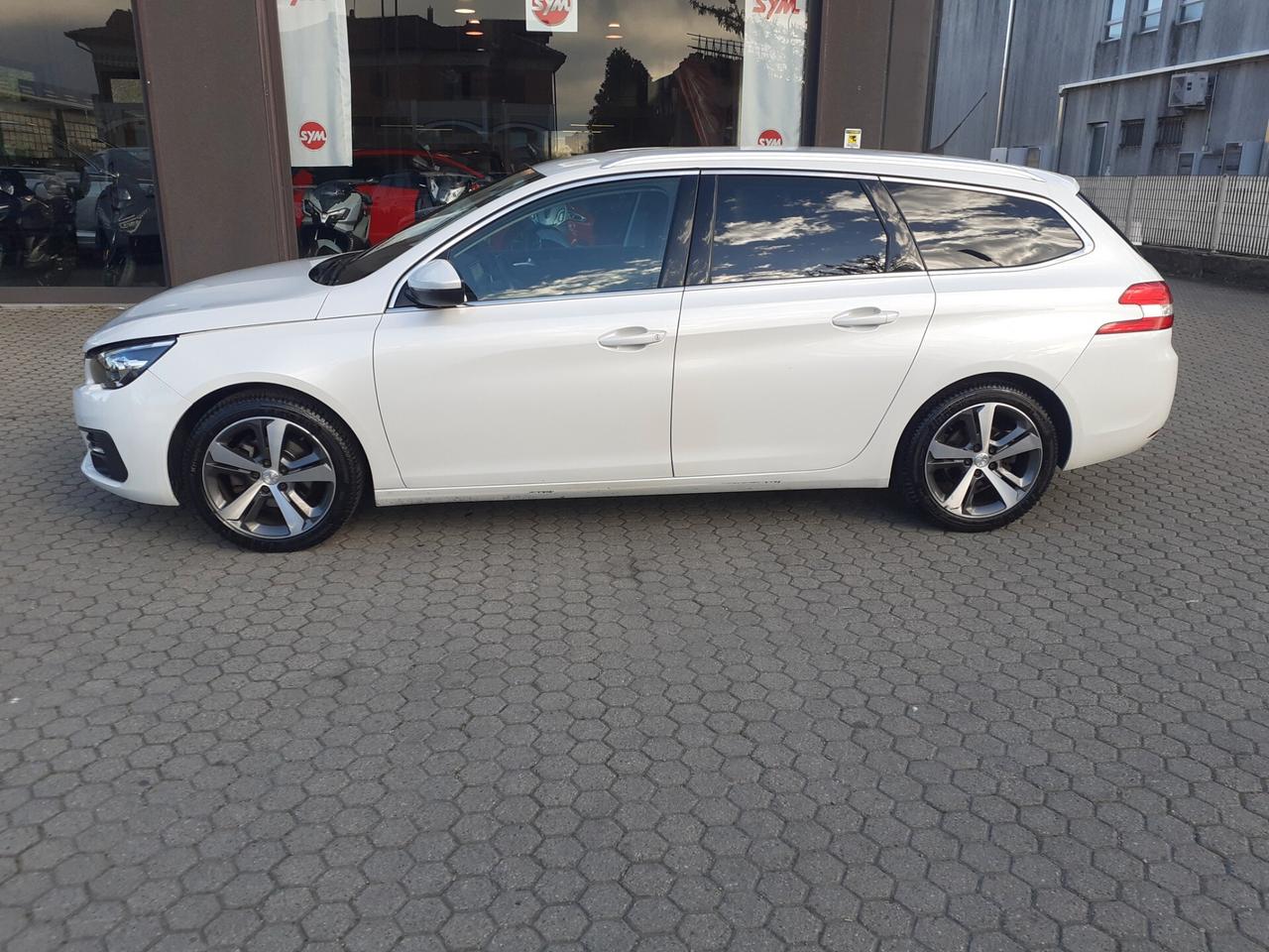 Peugeot 308 BlueHDi 130 S&S SW Business