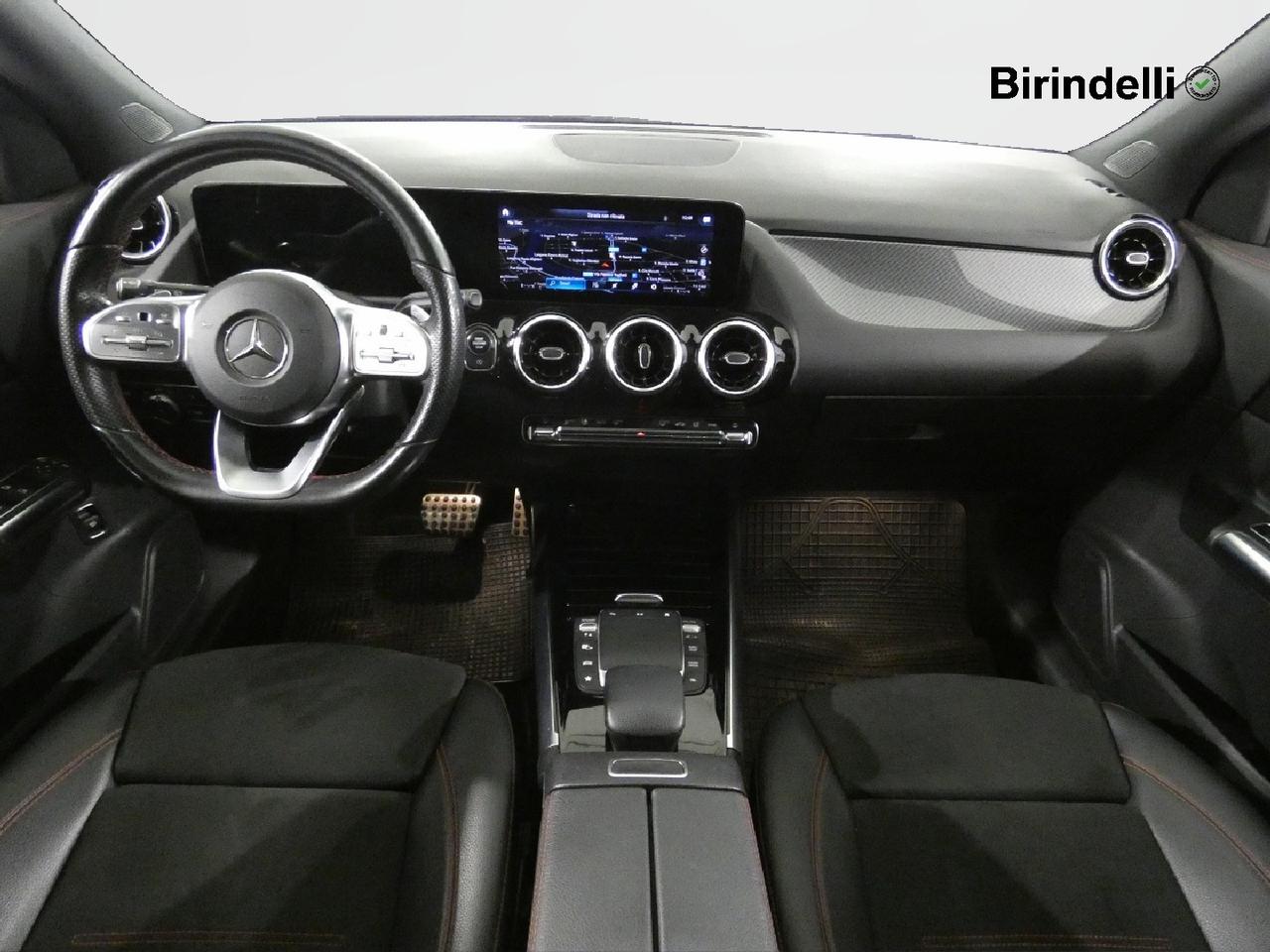 Mercedes-Benz GLA (H247) - GLA 200 d Automatic Premium