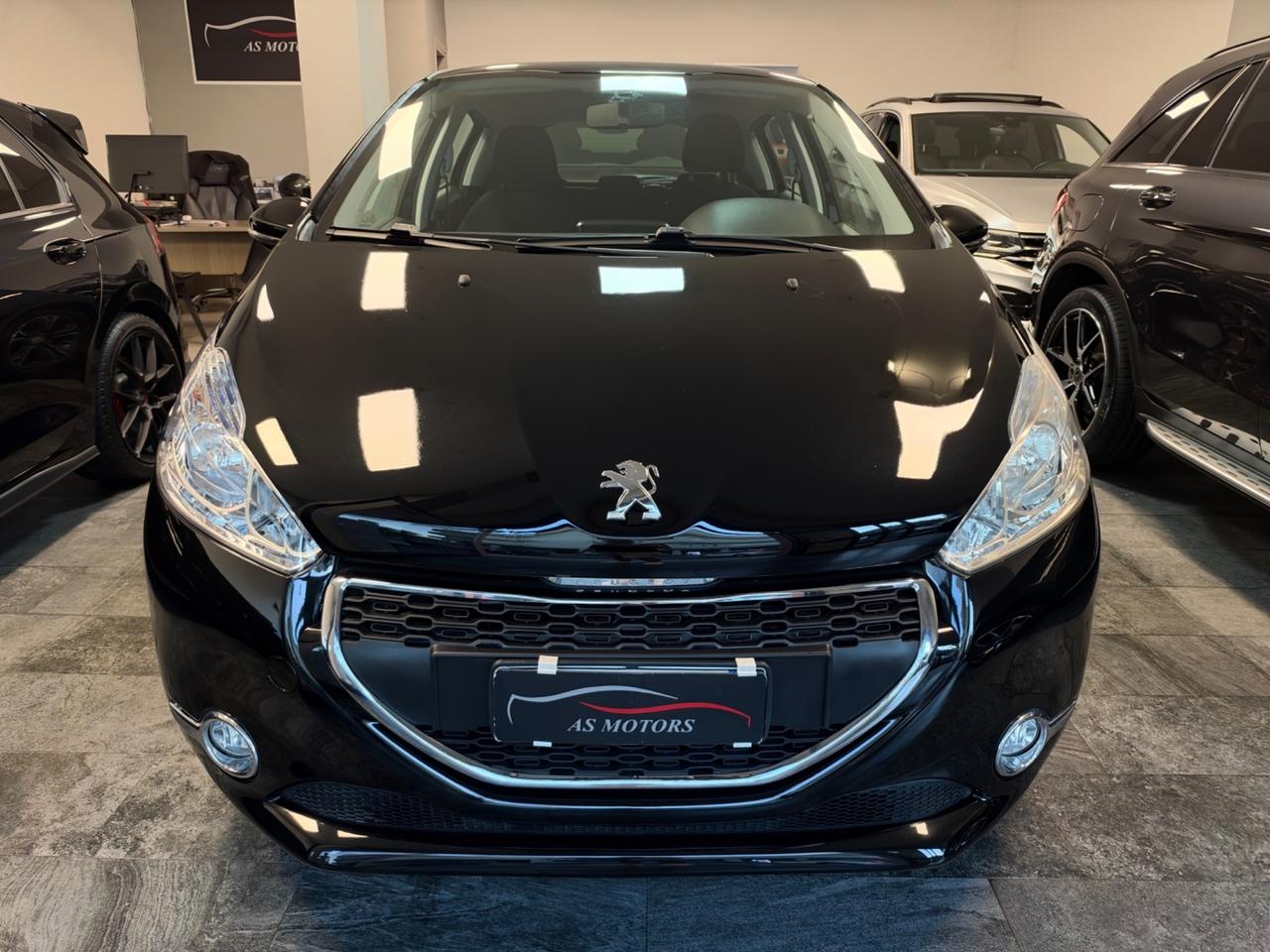 Peugeot 208 1.4 HDi 68 CV Allure