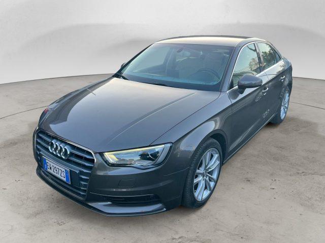 AUDI A3 1.6 TDI 110cv clean diesel Ambiente