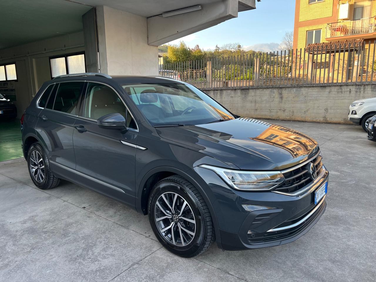 Volkswagen Tiguan 2.0 TDI SCR Life