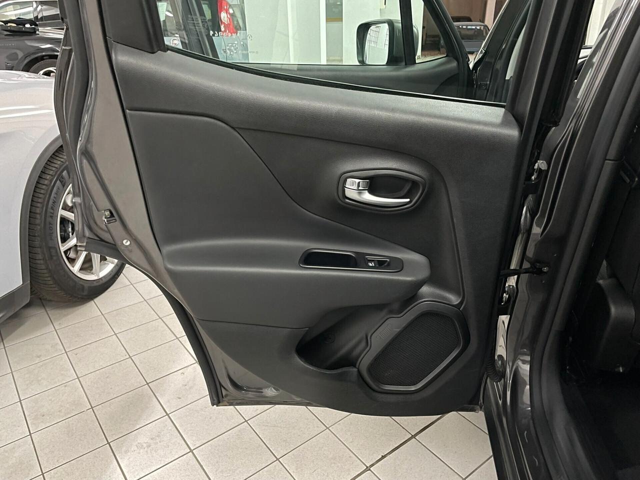 Jeep Renegade 1.0 T3 120 CV GPL LIMITED 2 PDC ACC TAGLIANDATA