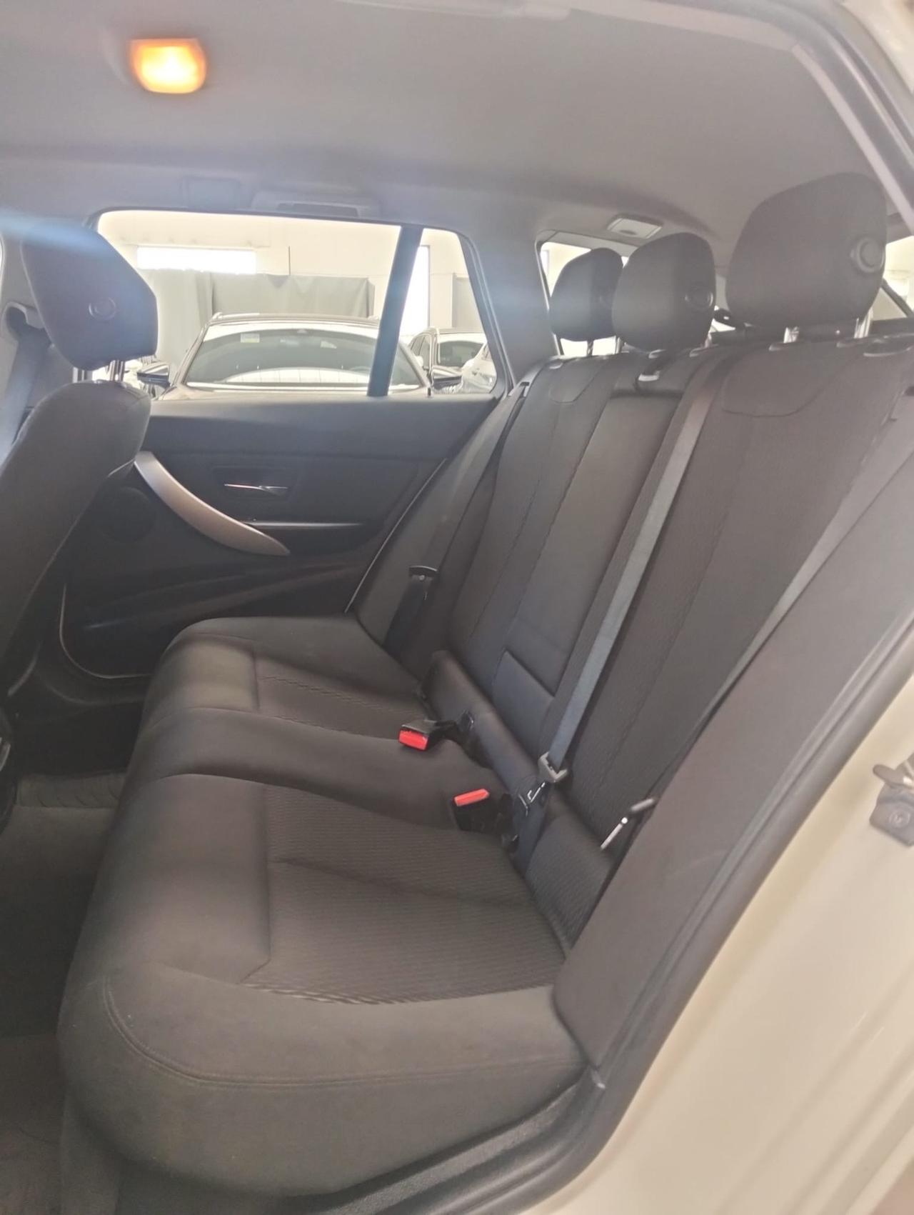 Bmw 318 318d Touring Luxury