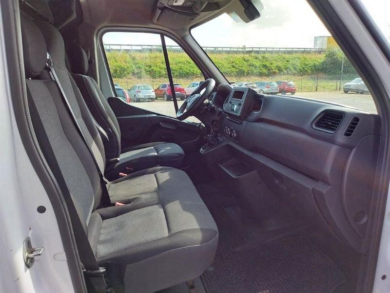 Renault Master T35 2.3 dci 135cv L2H2 Ice Plus