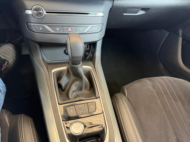 PEUGEOT 308 BlueHDi 120 S&S EAT6 Allure