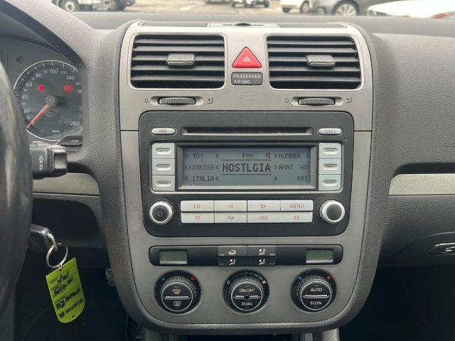VOLKSWAGEN Golf 1.6 16V FSI 5p. SportLine