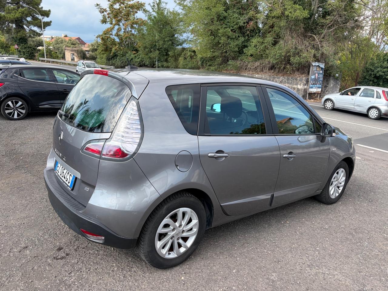 Renault Scenic Scénic 1.5 dCi 110CV EDC Limited