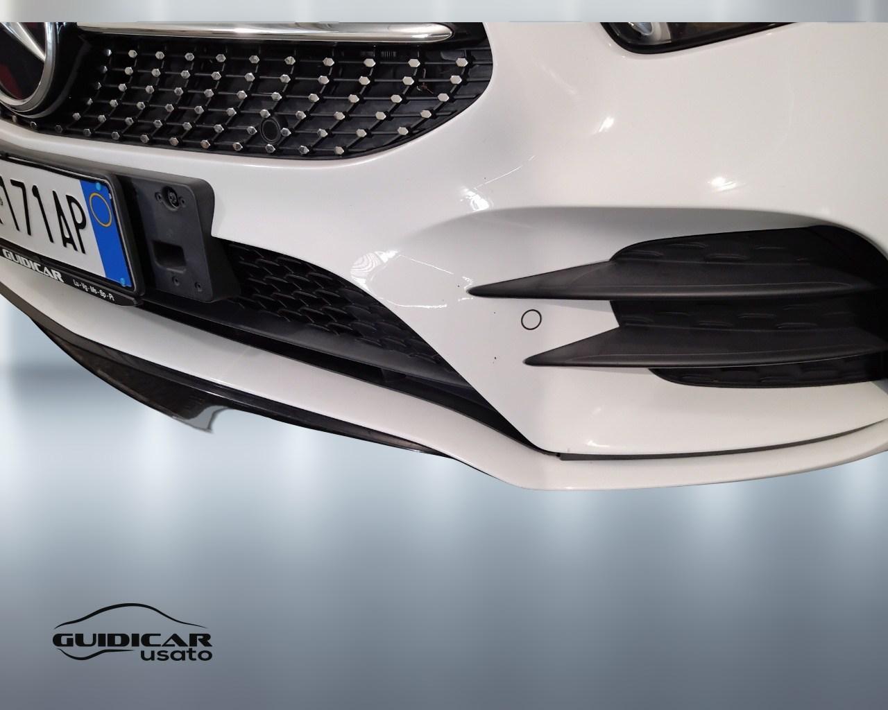 Mercedes-Benz Classe A - W177 2018 - A 180 d Premium auto