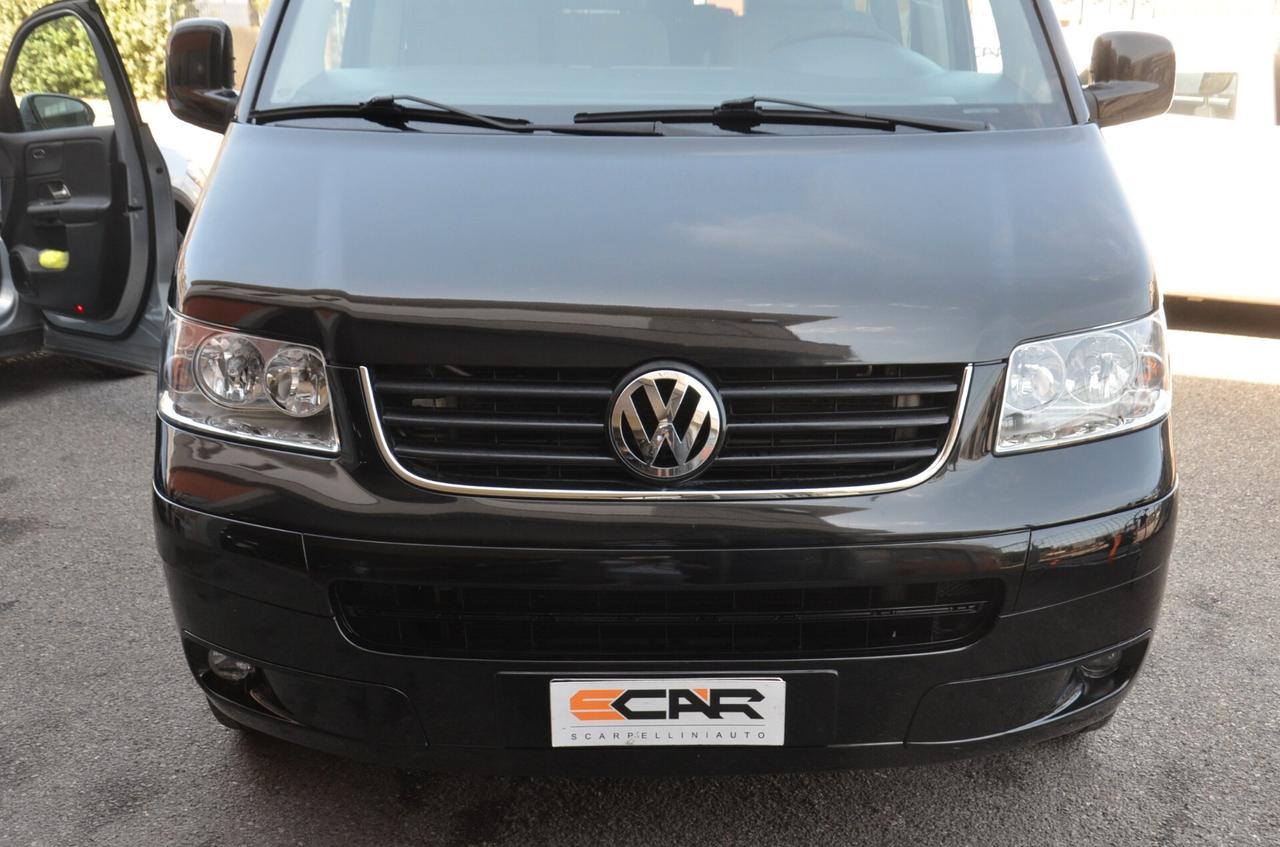 Volkswagen Transporter 2.5 TDI/130CV CARAVELLE AUTOMATICO 9 POSTI
