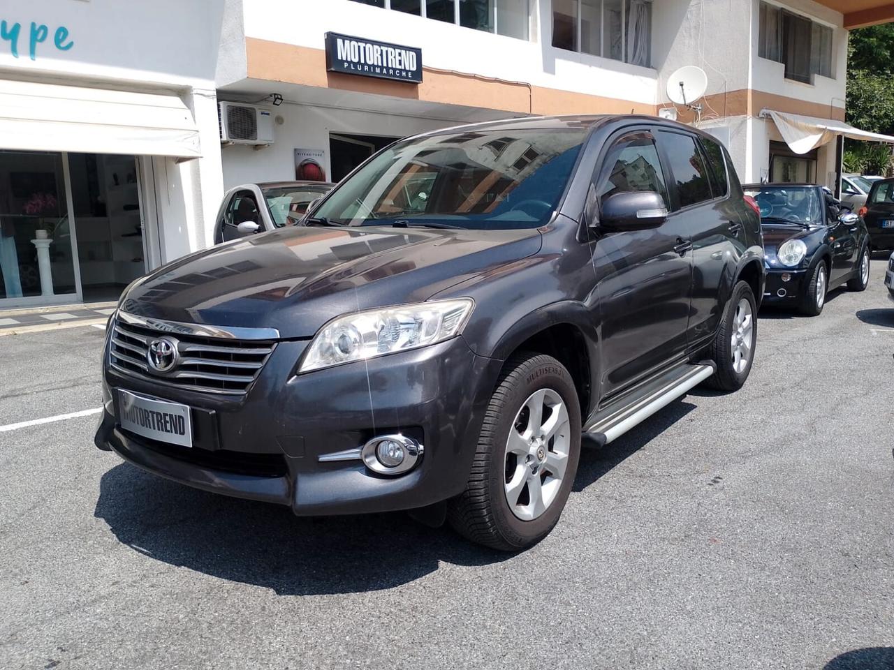 Toyota RAV 4 RAV4 2.2 D-CAT A/T 4WD Lounge