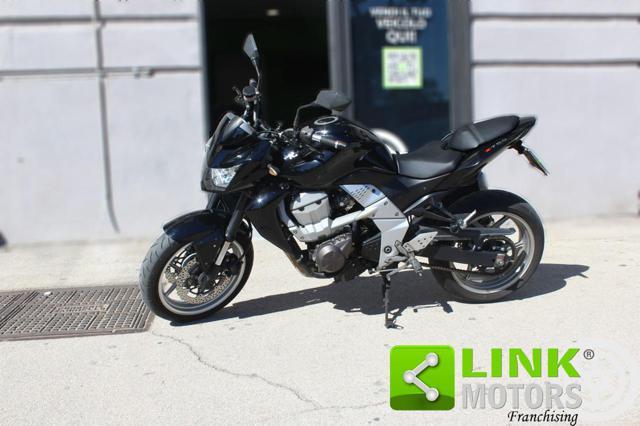 KAWASAKI Z 750 .