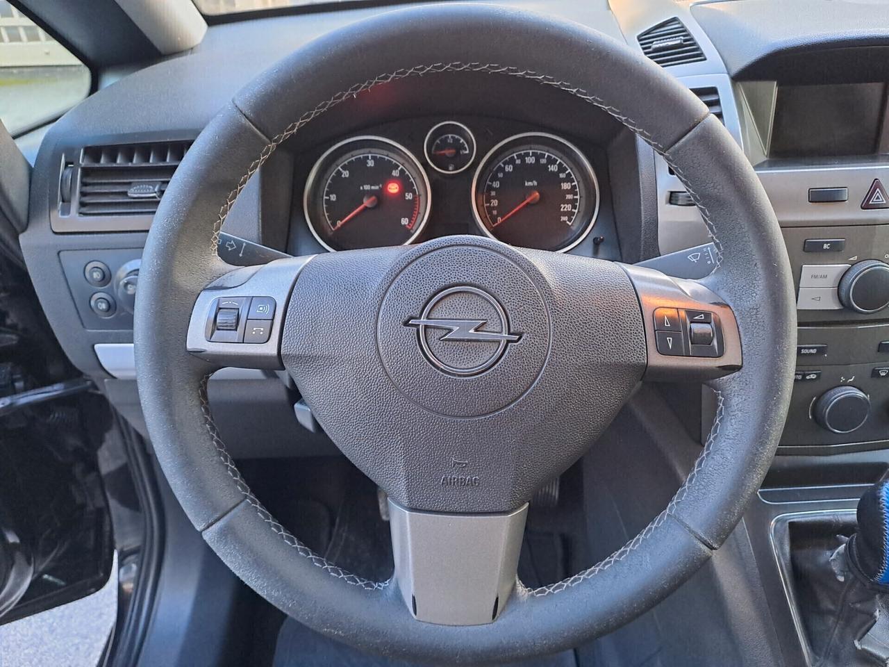 Opel Zafira 1.9 CDTI 120CV Cosmo 7 POSTI