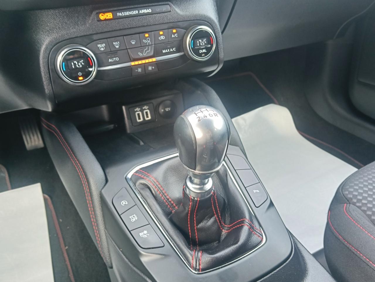 Ford Focus 1.0 EcoBoost Hybrid 155 CV 5p. ST-Line X AZIENDALE