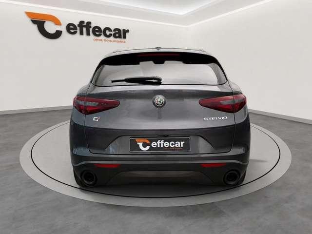 Alfa Romeo Stelvio 2.2 Turbodiesel 190 CV AT8 Q4