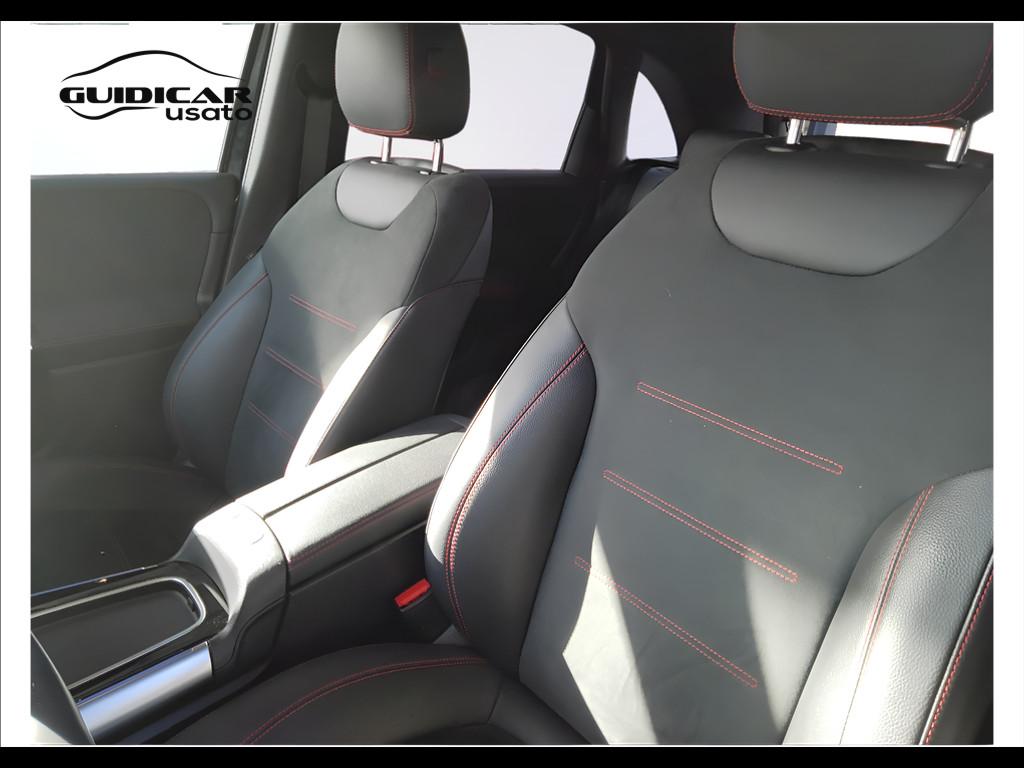 Mercedes-Benz Classe B - W247 2023 - B 180 AMG Line Advanced Plus auto