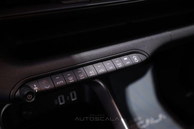 JEEP Avenger 1.2 Turbo Altitude Leather & Winter Pack