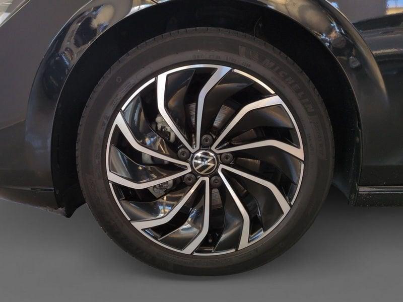 Volkswagen Golf 8 serie 2.0 TDI 115 CV SCR Life