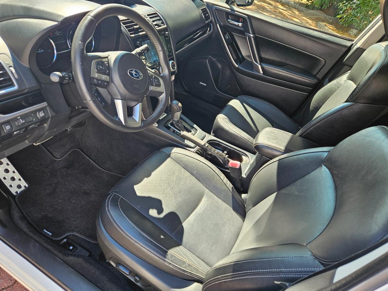 Subaru Forester 2.0D Lineartronic Sport Unlimited TETTO/PELLE