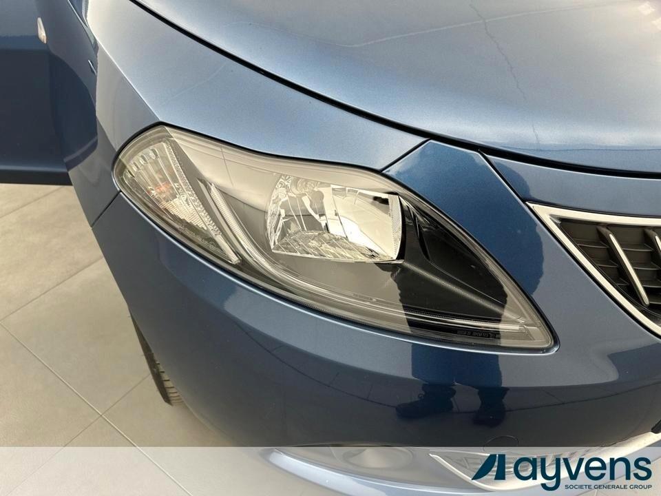 Lancia Ypsilon NOLEGGIO LUNGO TERMINE