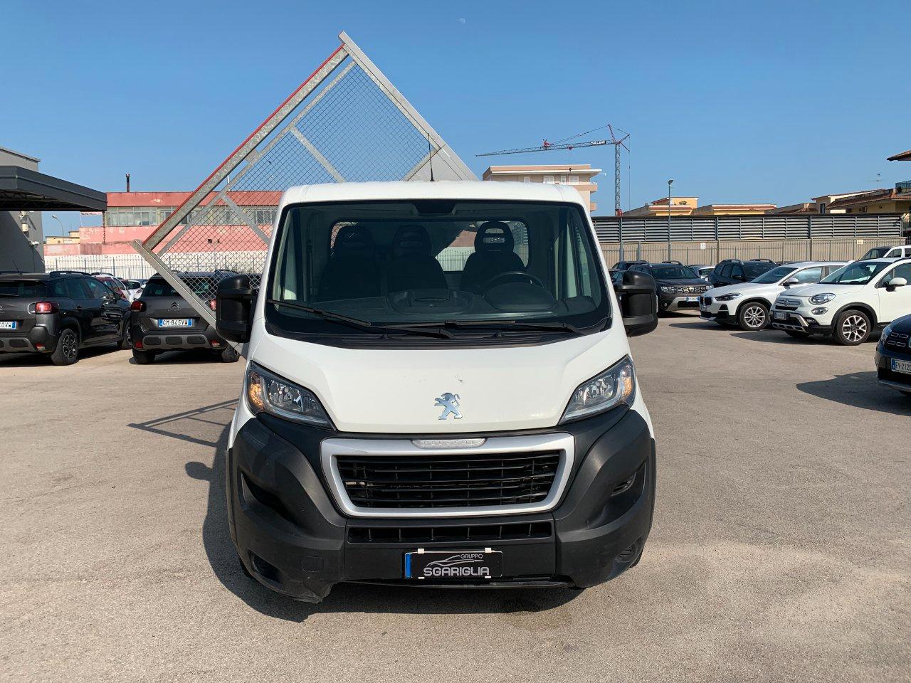 PEUGEOT Boxer Ribaltabile Trilaterale Cassone Fisso