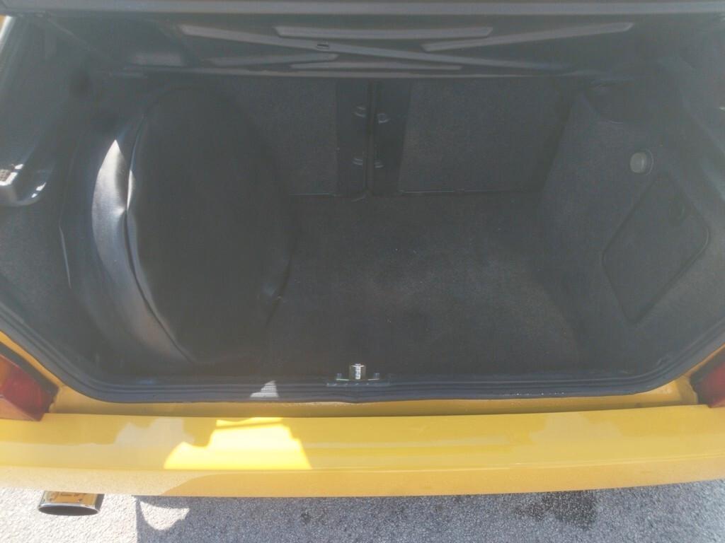 Lancia Delta 2.0i.e. turbo 16V cat HF integrale EVO2 Giallo Ginestra