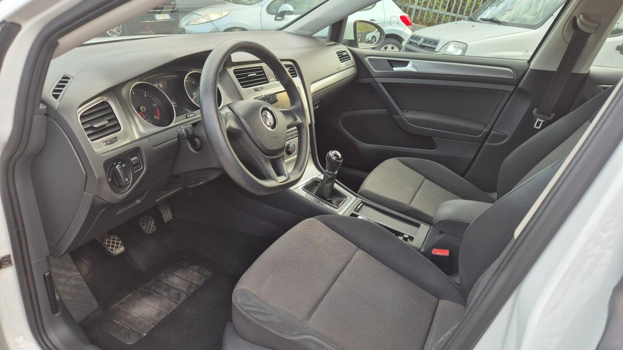 Volkswagen Golf 1.6 TDI 5p. Trendline BlueMotion Technology