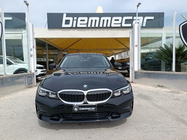 BMW 318 d Luxury i.e