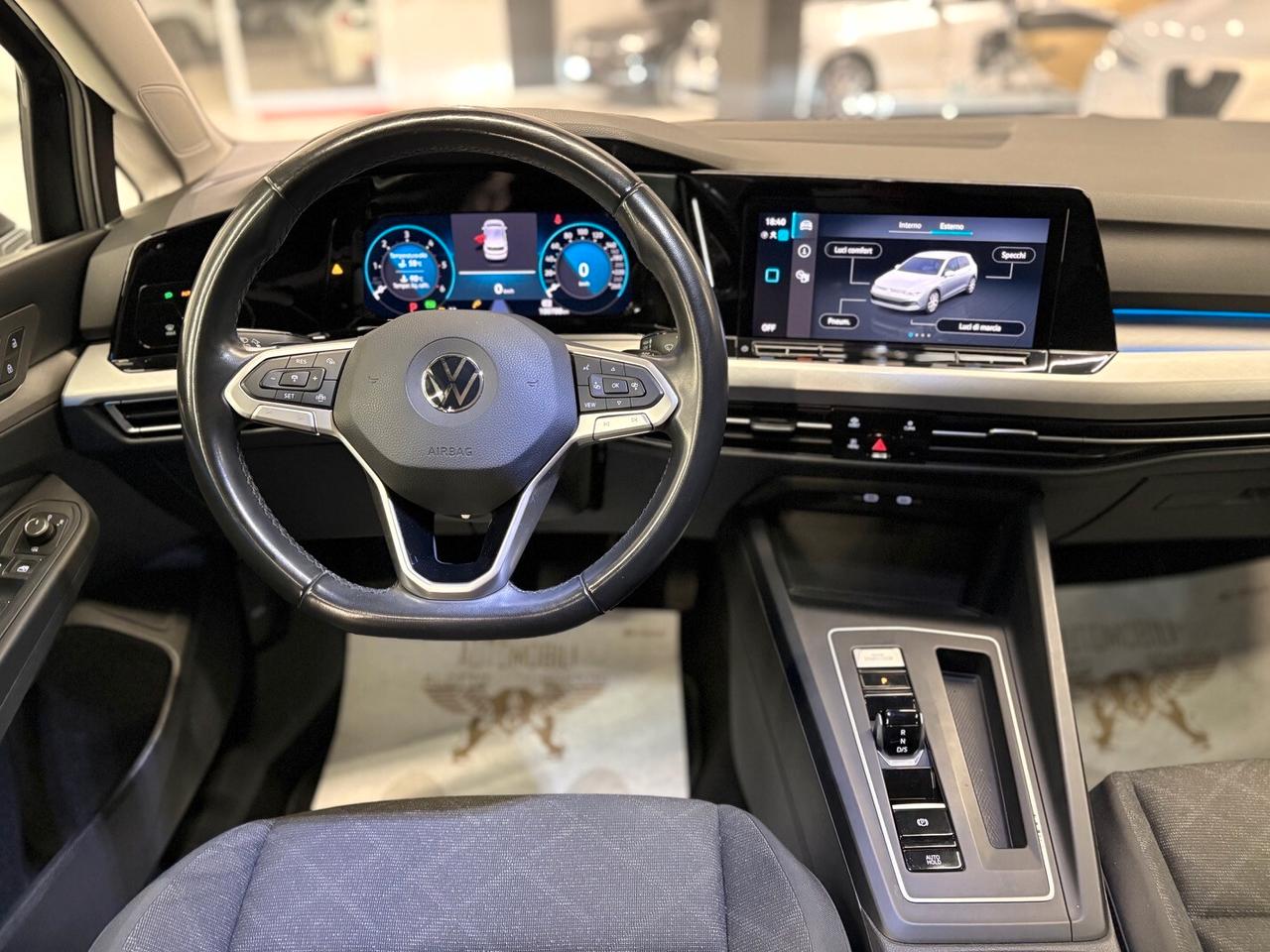 Volkswagen Golf 2.0 TDI DSG 116 CV Life 2022